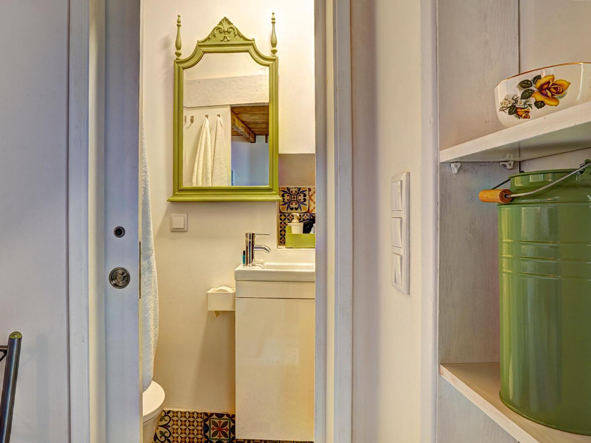 Alfama Cozy Studios By Get Your Stay Lisbon Bagian luar foto