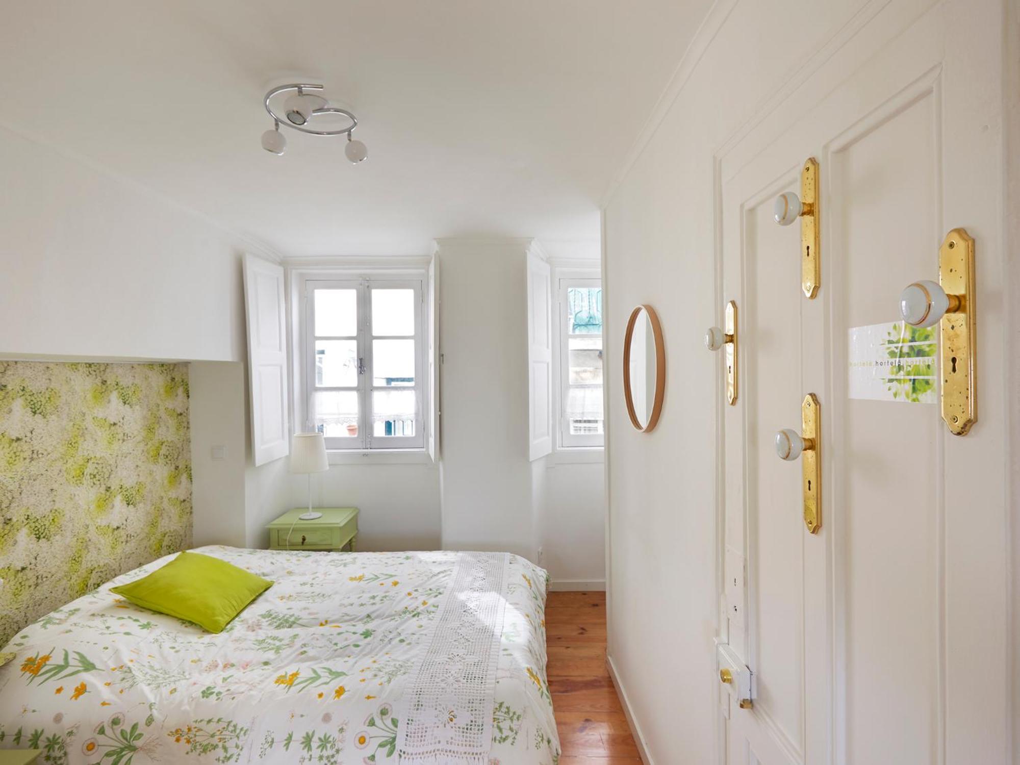Alfama Cozy Studios By Get Your Stay Lisbon Bagian luar foto