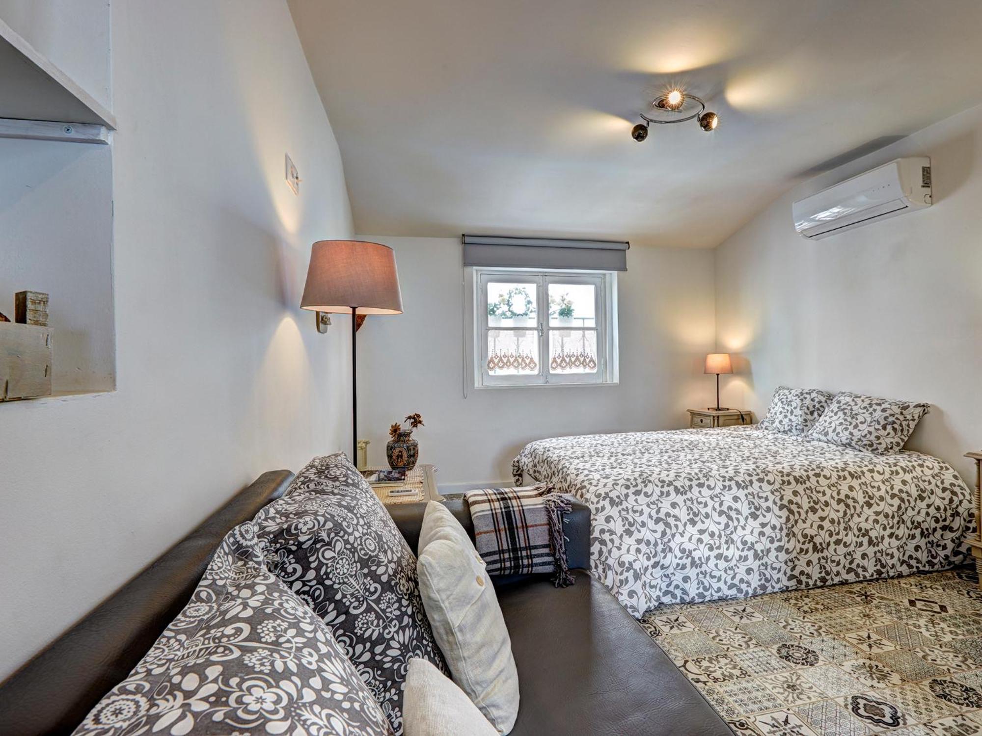 Alfama Cozy Studios By Get Your Stay Lisbon Bagian luar foto